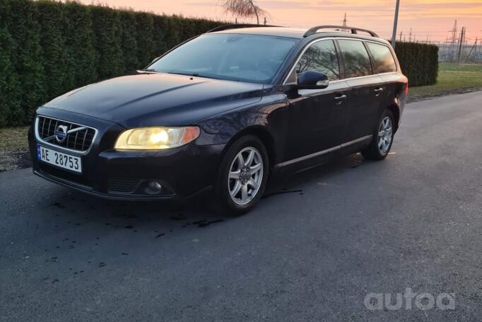 Volvo V70 3 generation wagon