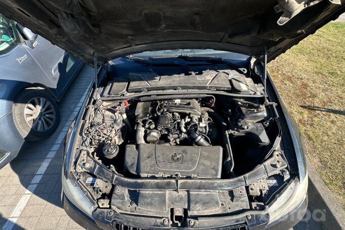 BMW 3 Series E90/E91/E92/E93 Sedan