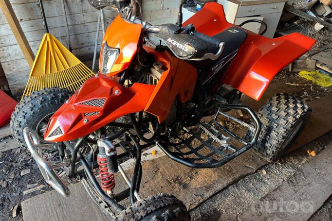 KTM 525