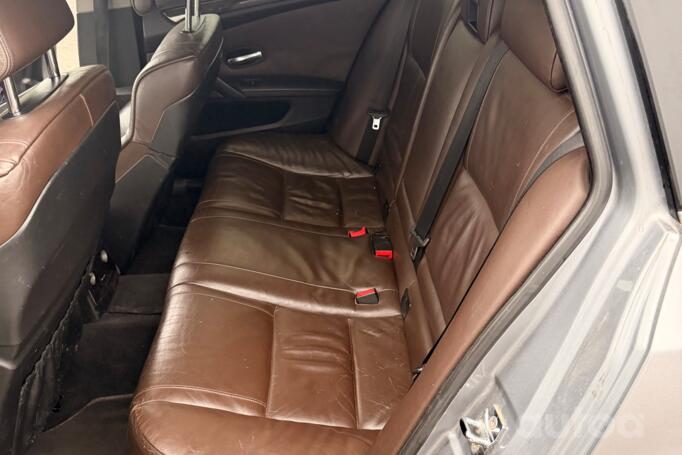 BMW 5 Series E60/E61 Touring wagon