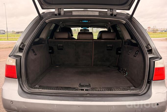 BMW 5 Series E60/E61 Touring wagon