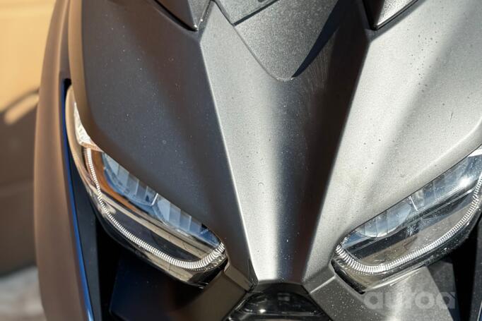 Yamaha X-MAX