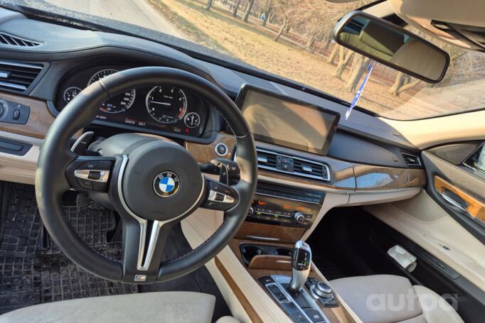 BMW 7 Series F01/F02 Sedan