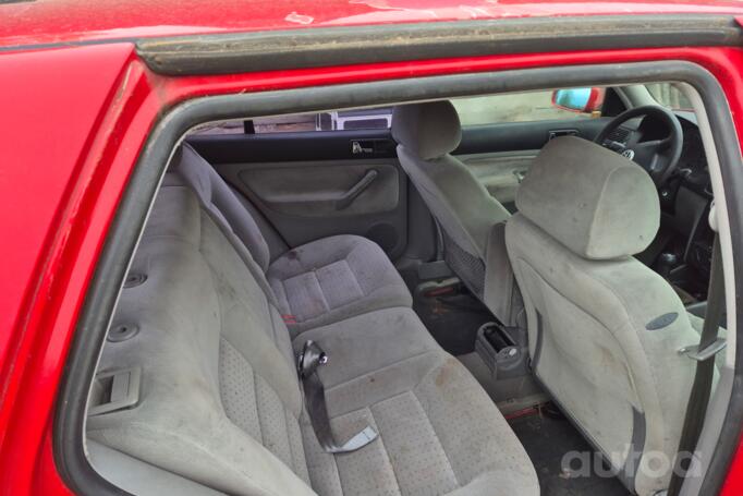 Volkswagen Golf 4 generation Hatchback 5-doors