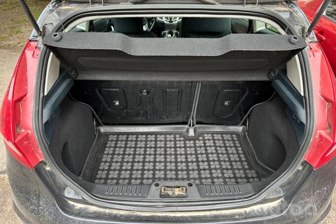 Ford Fiesta 6 generation Hatchback 3-doors