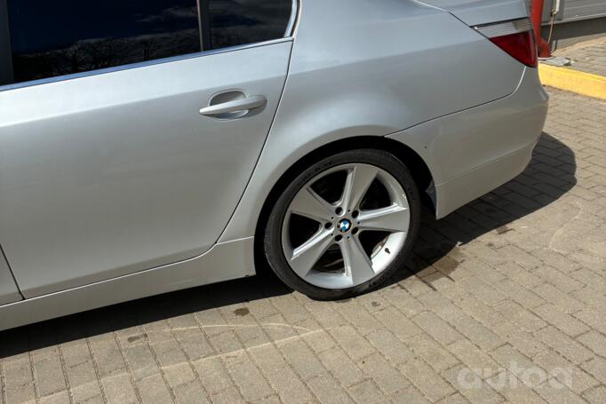 BMW 5 Series E60/E61 Sedan