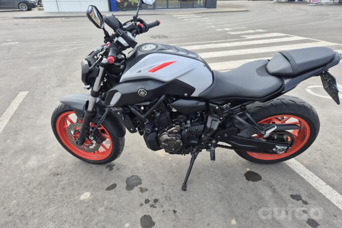 Yamaha MT