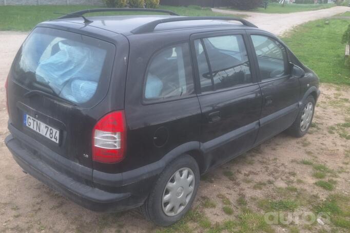 Opel Zafira A [restyling] Minivan 5-doors