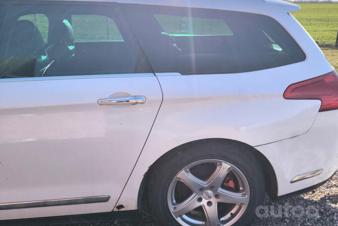 Citroen C5 2 generation wagon 5-doors