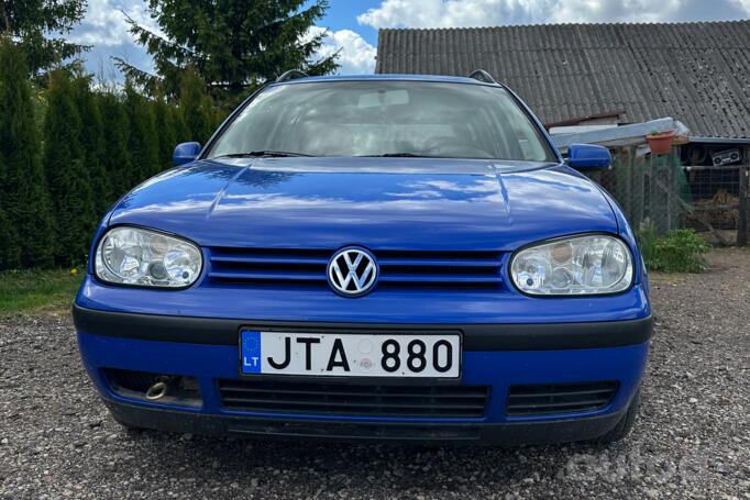 Volkswagen Golf 4 generation wagon