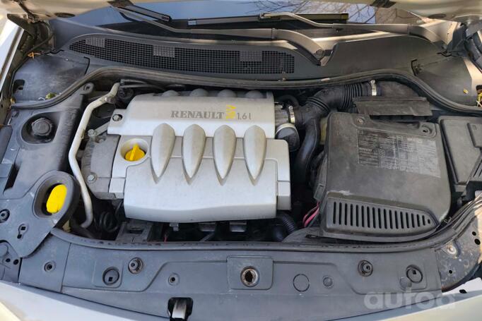 Renault Megane 2 generation Hatchback 5-doors
