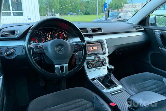 Volkswagen Passat B7 Variant wagon 5-doors
