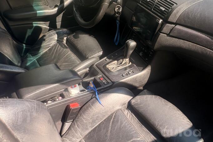 BMW 3 Series E46 [restyling] Touring wagon
