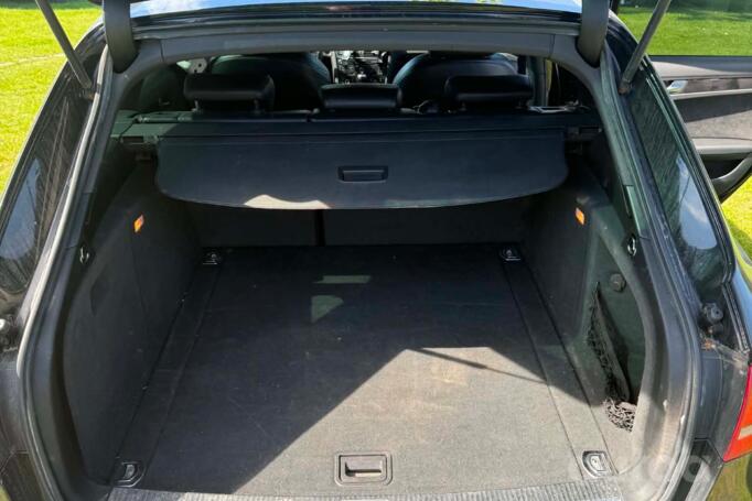 Audi A4 B8/8K wagon 5-doors