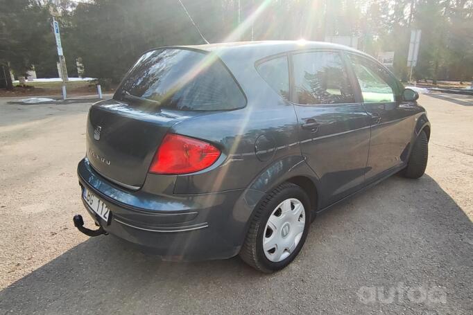SEAT Toledo 3 generation Hatchback