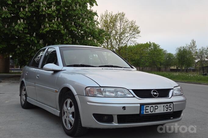 Opel Vectra B [restyling] Hatchback