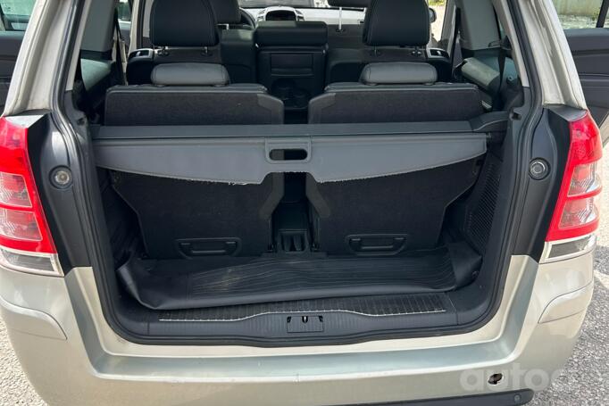 Opel Zafira B Minivan 5-doors