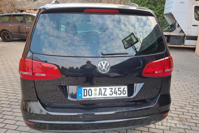 Volkswagen Sharan 2 generation Minivan 5-doors