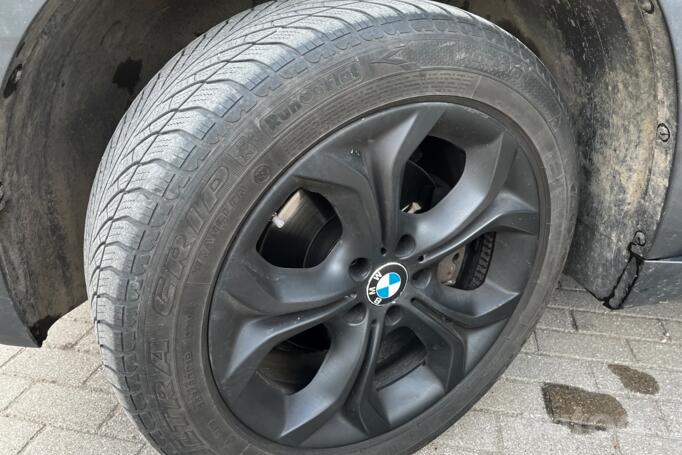 BMW X5 E70 Crossover