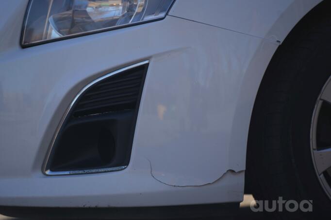 Chevrolet Cruze J300 [restyling] Sedan 4-doors