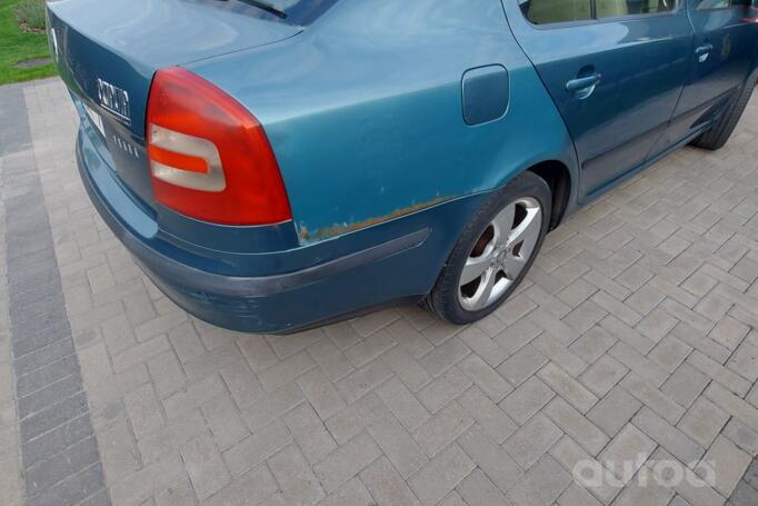 Skoda Octavia 2 generation Liftback 5-doors