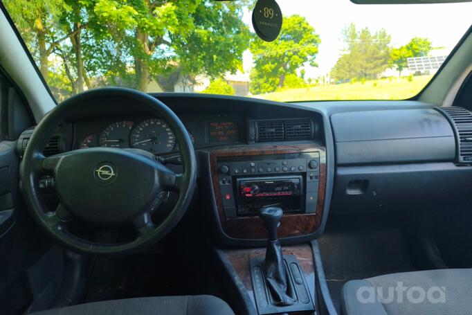 Opel Omega B [restyling] wagon