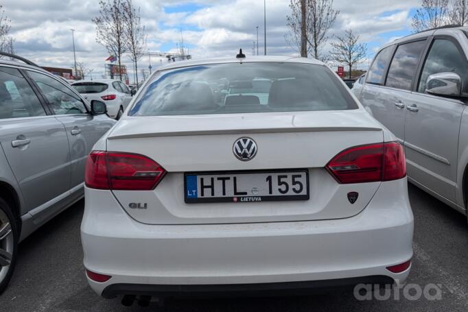 Volkswagen Jetta 6 generation Sedan