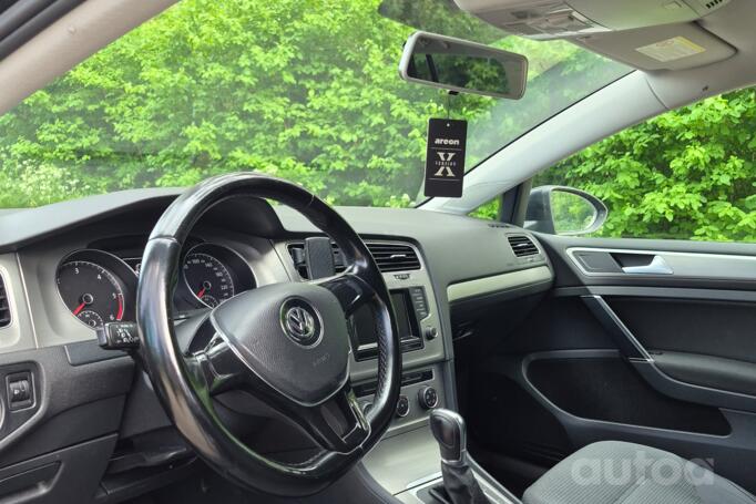 Volkswagen Golf 7 generation Variant wagon 5-doors