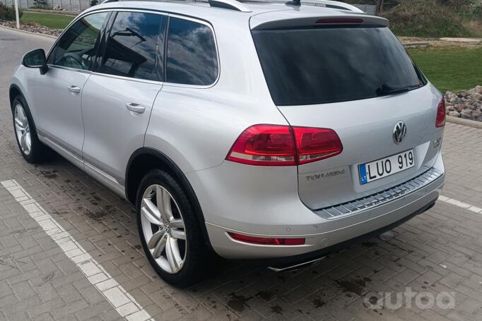 Volkswagen Touareg 2 generation Crossover