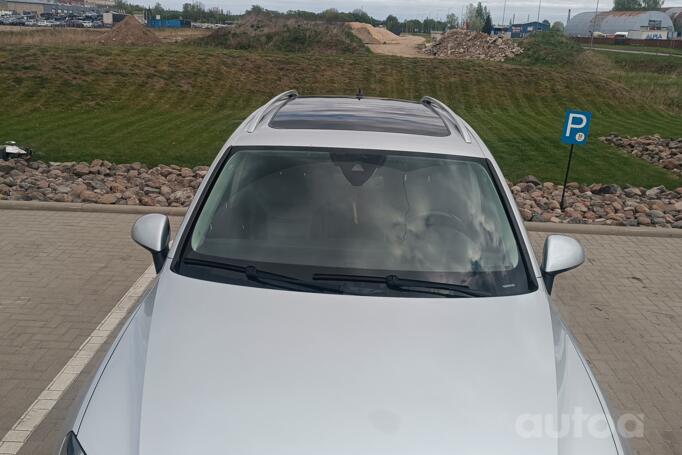 Volkswagen Touareg 2 generation Crossover