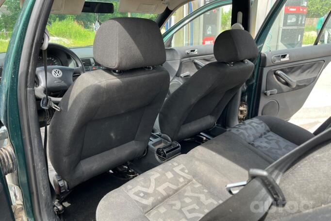 Volkswagen Golf 4 generation Hatchback 5-doors