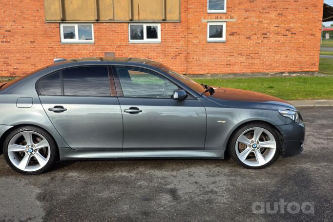 BMW 5 Series E60/E61 Sedan