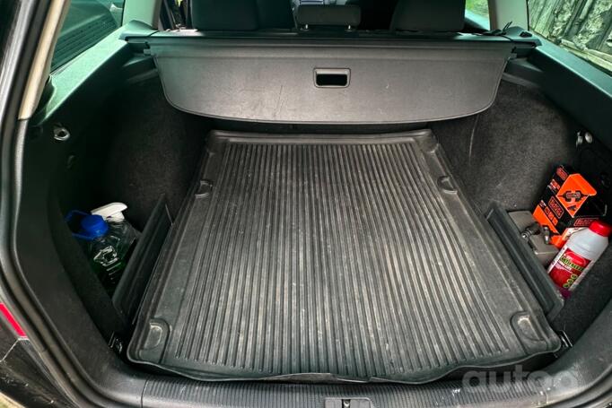 Volkswagen Passat B6 wagon 5-doors