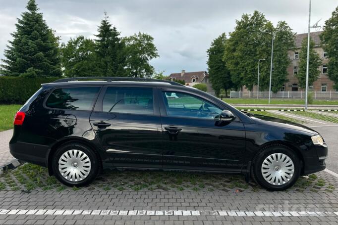 Volkswagen Passat B6 wagon 5-doors