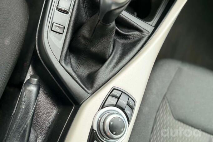 BMW 1 Series F20/F21 [restyling] Hatchback