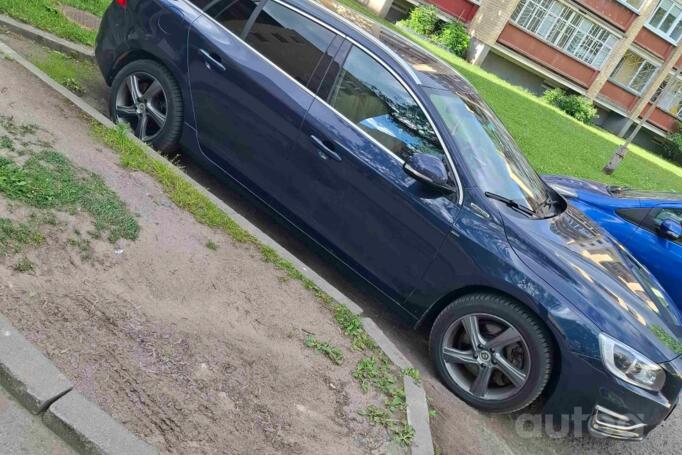 Volvo V60 Cross Country