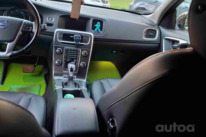 Volvo V60 Cross Country