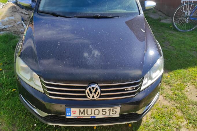 Volkswagen Passat Variant 1 generation wagon (5 doors)