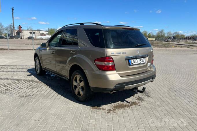 Mercedes-Benz M-Class W164 Crossover 5-doors