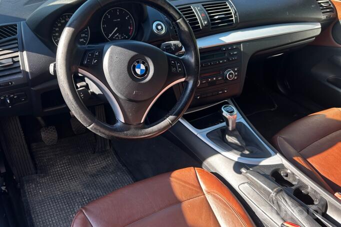 BMW 1 Series E81/E82/E87/E88 [restyling] Hatchback 3-doors