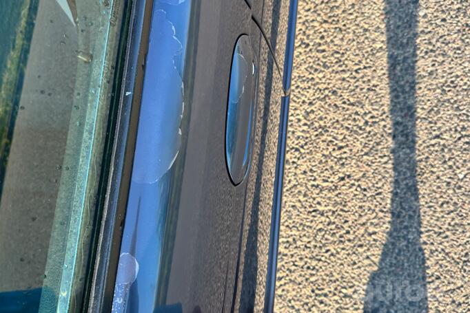 BMW 5 Series E39 Sedan 4-doors