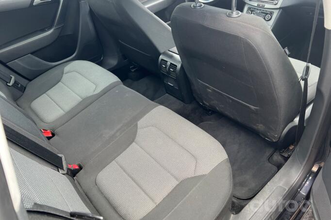 Volkswagen Passat B7 Variant wagon 5-doors