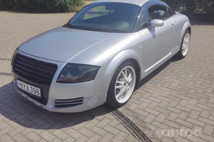 Audi TT 8N Coupe