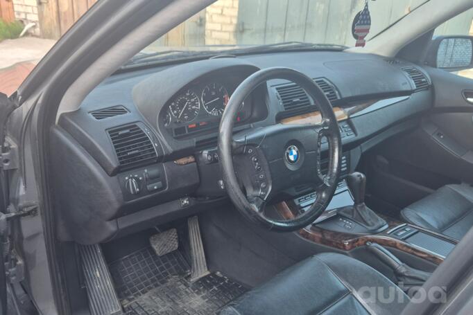 BMW X5 E53 Crossover