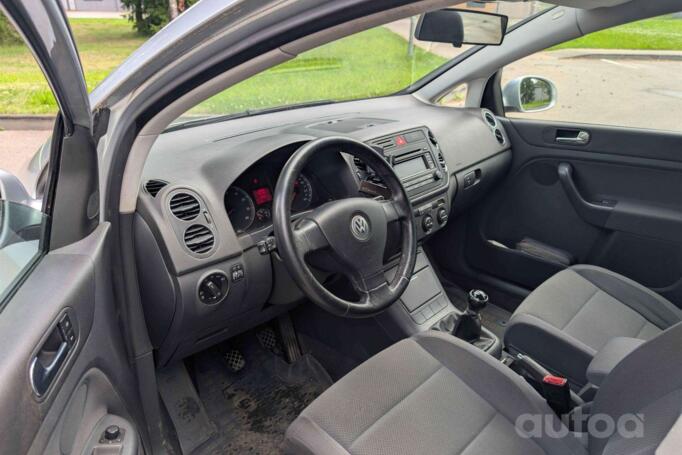 Volkswagen Golf Plus 1 generation