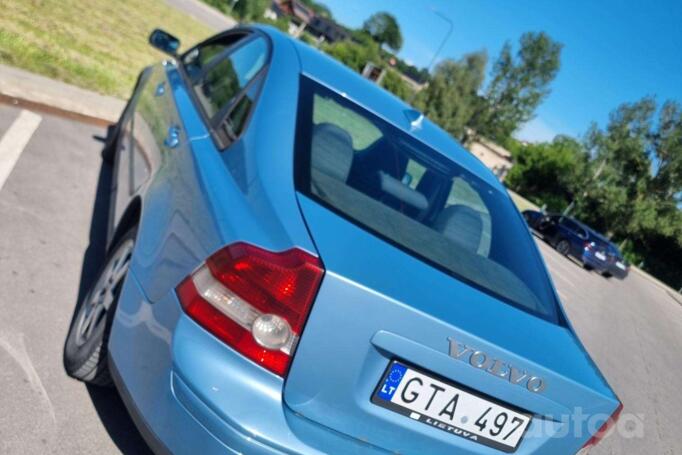 Volvo S40 2 generation Sedan