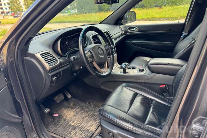 Jeep Grand Cherokee WK2 [restyling] SUV 5-doors