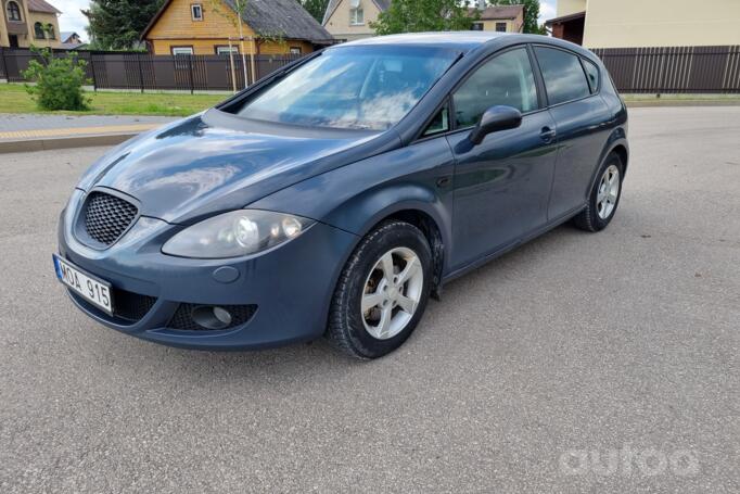 SEAT Leon 2 generation Hatchback 5-doors