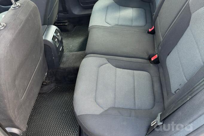 Volkswagen Passat B7 Variant wagon 5-doors