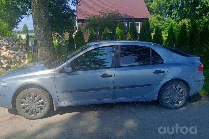 Renault Laguna 2 generation Liftback